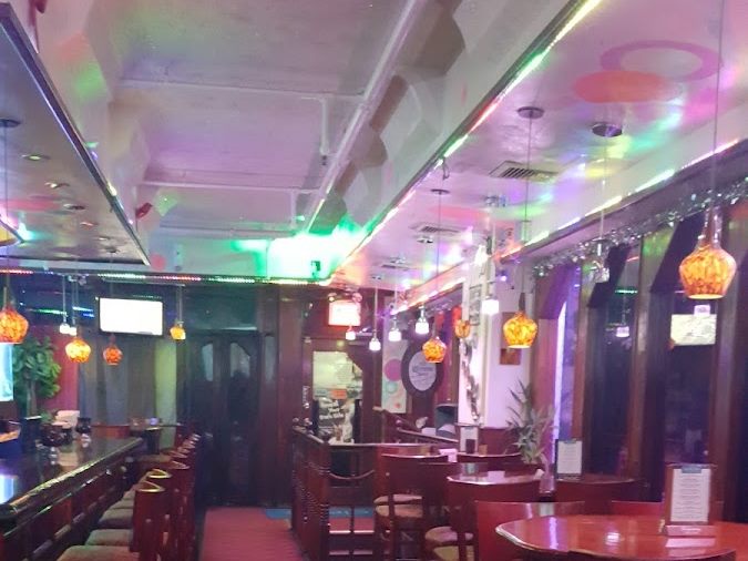 Sip N Chat Cocktail Lounge interior